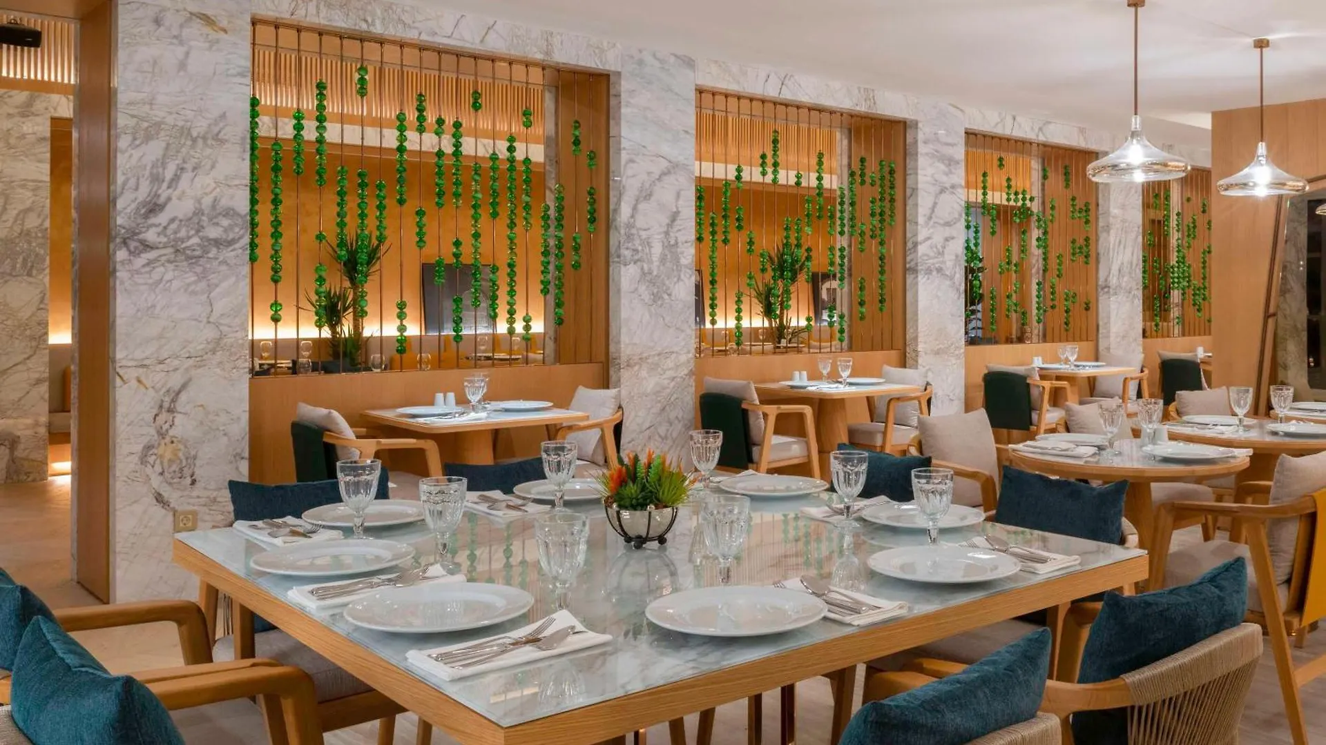 Moevenpick Hotel Istanbul Bosphorus