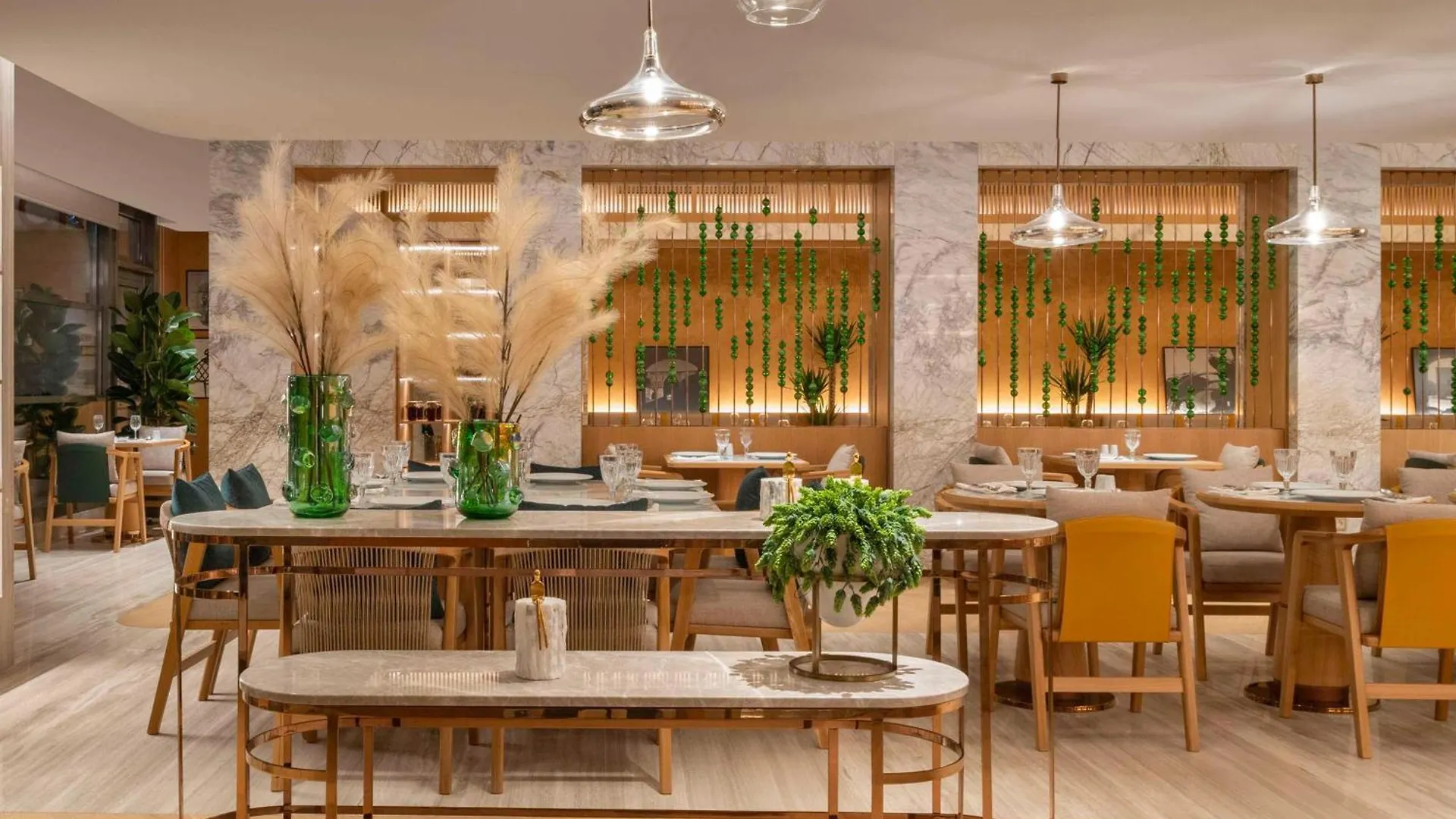 Mövenpick Hotel Istanbul Bosphorus